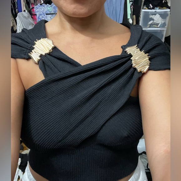 Zara - Picture 4 of 9